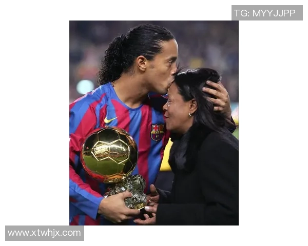 巴西足球明星纳的辉煌历程与传奇瞬间回顾